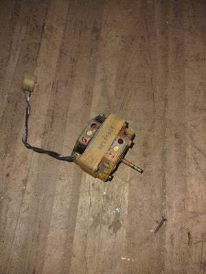 unknown arcade jukebox player mech motor part #2049