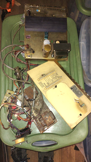 rowe r-82 arcade jukebox sound amp pcb and parts working #11170