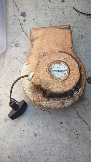 briggs and stratton 2-3 hp engine cover part #73